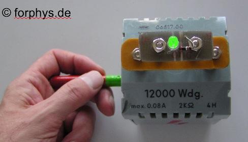 Schlerversuch Induktion mit LED